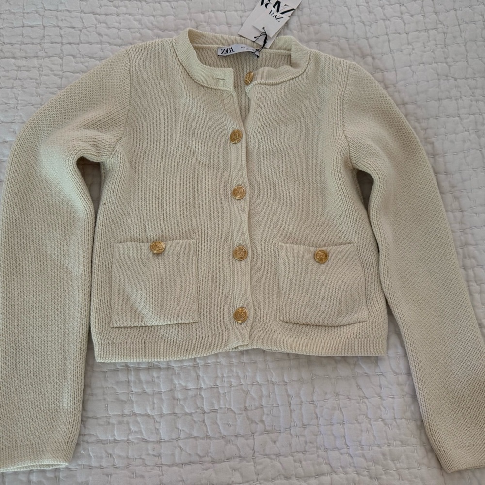 Zara Off-White Knit Cardigan with Gold Buttons